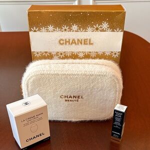 CHANEL Moisture To-Go Essentials Set